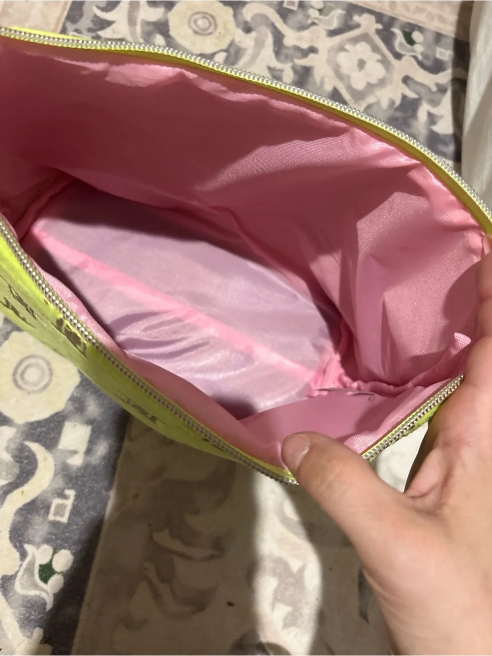 Juicy Couture Lime Green Velvet Cosmetic Bag w/ Pink Interior + Travel Bottle - Picture 2 of 5
